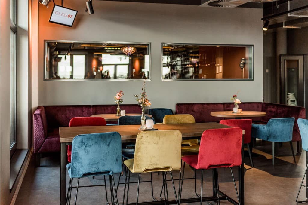TanzBreuer-Troisdorf-Bar-Sitzgruppe